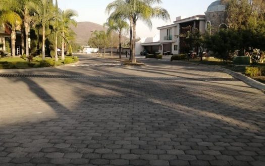 TERRENO DENTRO DE FRACC. PRIVADO CAMPESTRE, COLINAS DE SANTA ANITA, TLAJOMULCO