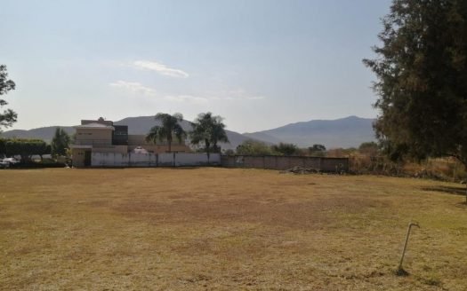TERRENO DENTRO DE FRACC. PRIVADO CAMPESTRE, COLINAS DE SANTA ANITA, TLAJOMULCO
