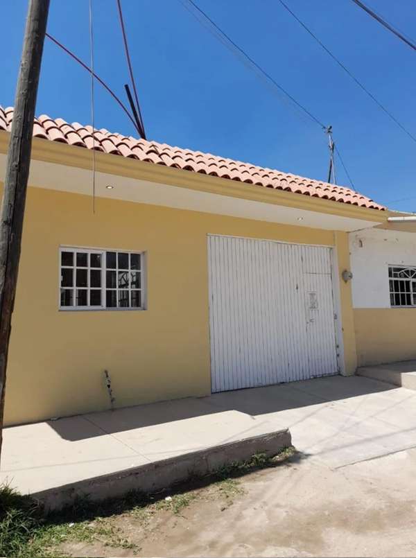 VENTA CASA DE UNA PLANTA, OJO DE AGUA, TLAQUEPAQUE – REI