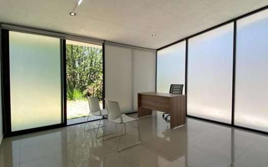 RENTA CONSULTORIO NUEVO SOBRE MARIANO OTERO, EL COLLI URBANO, ZAPOPAN