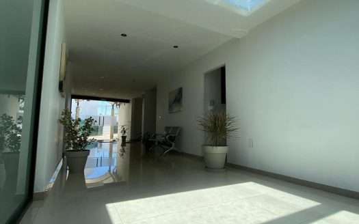 RENTA CONSULTORIO NUEVO SOBRE MARIANO OTERO, EL COLLI URBANO, ZAPOPAN