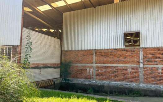 RENTA BODEGA AMPLIA CERCA DE MACROLIBRAMIENTO, SANTA CRUZ DE LAS FLORES, TLAJOMULCO