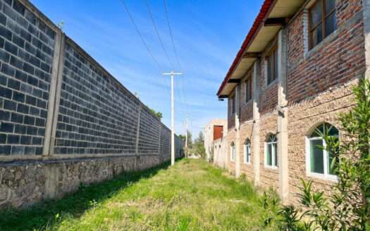 RENTA BODEGA AMPLIA CERCA DE MACROLIBRAMIENTO, SANTA CRUZ DE LAS FLORES, TLAJOMULCO