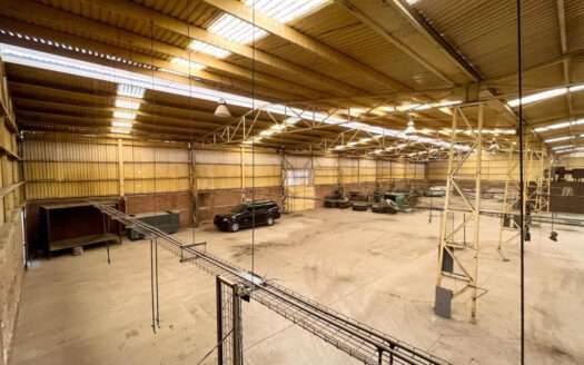 RENTA BODEGA AMPLIA CERCA DE MACROLIBRAMIENTO, SANTA CRUZ DE LAS FLORES, TLAJOMULCO