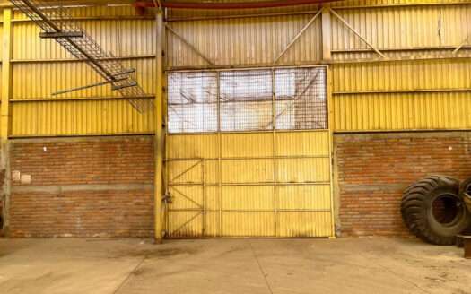 RENTA BODEGA AMPLIA CERCA DE MACROLIBRAMIENTO, SANTA CRUZ DE LAS FLORES, TLAJOMULCO