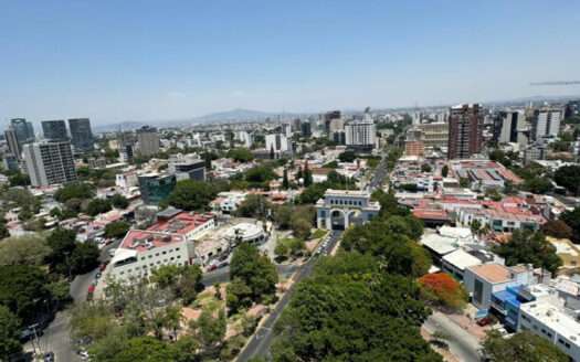 VENTA DEPARTAMENTO NUEVO EN LA MINERVA, ARCOS VALLARTA, GUADALAJARA