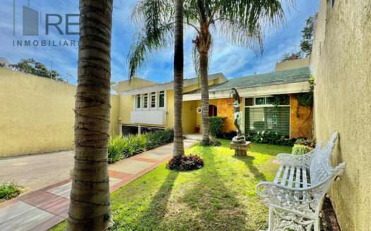 VENTA CASA BUGAMBILIAS ZAPOPAN
