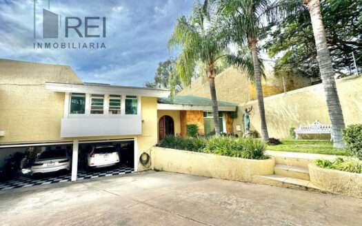 VENTA CASA BUGAMBILIAS ZAPOPAN