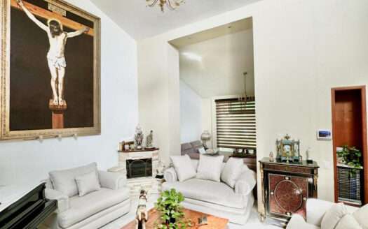 VENTA CASA BUGAMBILIAS ZAPOPAN