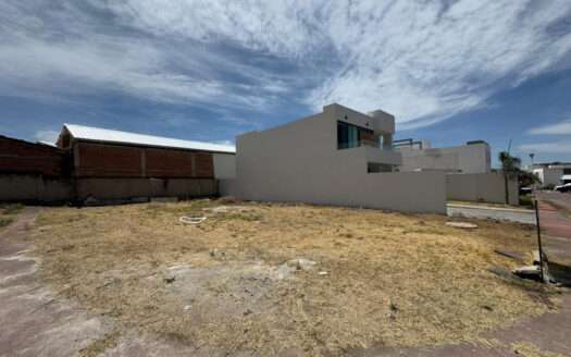 VENTA TERRENO LA RIOJA TLAJOMULCO