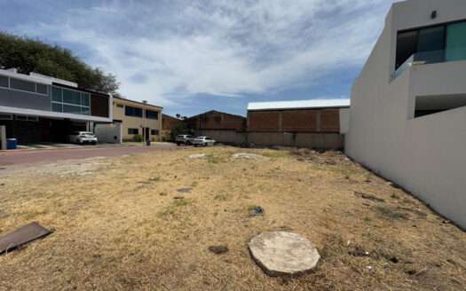 VENTA TERRENO LA RIOJA TLAJOMULCO