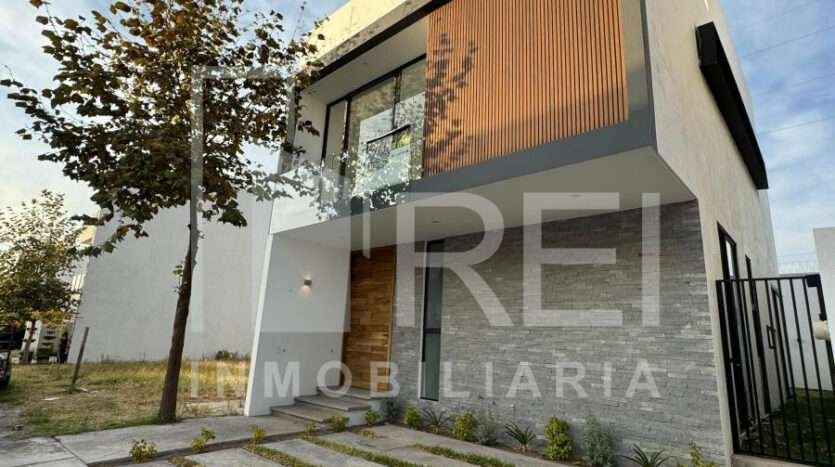 VENTA CASA PARQUES VALLARTA ZAPOPAN