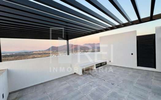 VENTA CASA NUEVA CON ROOF GARDEN EN SENDEROS DE MONTE VERDE TLAJOMULCO
