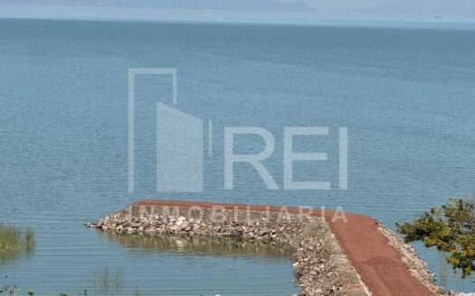 VENTA TERRENO A ORILLA DEL LAGO DE CHAPALA, LAGO LUNA EN TUXCUECA