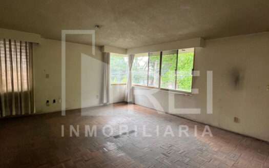 VENTA CASA LADRON DE GUEVARA GUADALAJARA