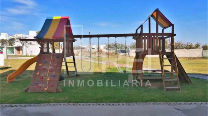 VENTA TERRENO ZONA BOSQUES DE SANTA ANITA, HABITAT SAN MILLAN, TLAJOMULCO