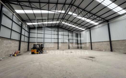 RENTA BODEGA PARQUE IDNUSTRIAL CIRCUITO SUR TLAJOMULCO