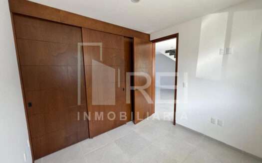 VENTA CASA EN EL EDEN ZONA BOSQUES DE SANTA ANITA TLAJOMULCO