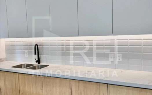 VENTA CASA NUEVA FRENTE A PARQUE COTO TOLEDO EN NUEVA GALICIA RESIDENCIAL