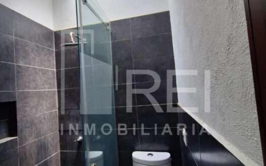 VENTA CASA EN PARQUES DE SANTA MARIA TLAQUEPAQUE