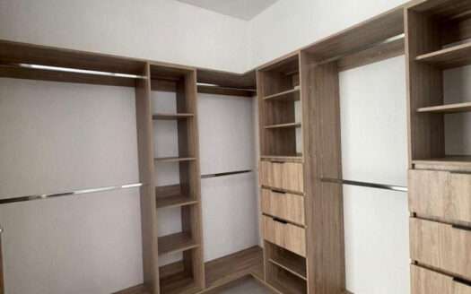 VENTA CASA DENTRO DE COTO EN CASA FUERTE TLAJOMULCO