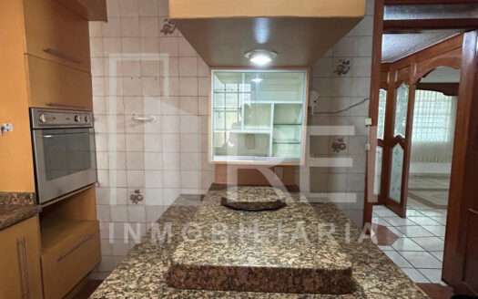 VENTA CASA EN JARDINES DE SAN IGNACIO ZAPOPAN