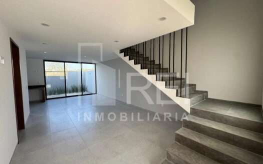 VENTA CASA EN EL EDEN ZONA BOSQUES DE SANTA ANITA TLAJOMULCO