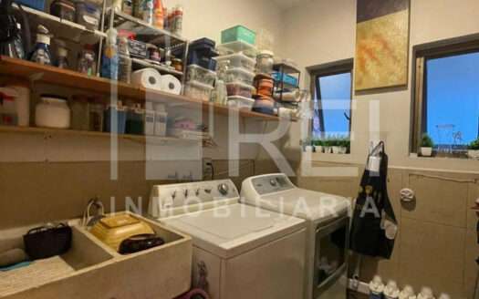 VENTA CASA DENTRO DE COTO LA JOYA EN AZALEAS BUGAMBILIAS ZAPOPAN