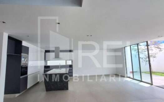 VENTA CASA NUEVA EN LA RIOJA TLAJOMULCO