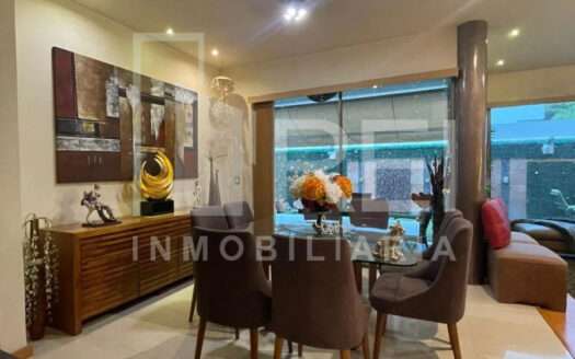 VENTA CASA DENTRO DE COTO LA JOYA EN AZALEAS BUGAMBILIAS ZAPOPAN