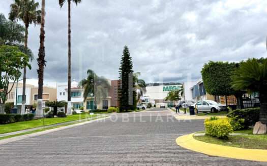 TERRENO DENTRO DE COTO CORUÑA EN NUEVA GALICIA TLAJOMULCO