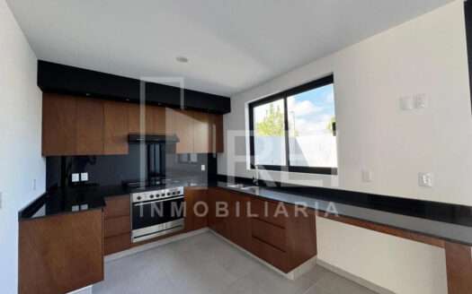 VENTA CASA EN EL EDEN ZONA BOSQUES DE SANTA ANITA TLAJOMULCO