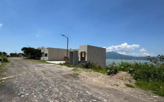 VENTA TERRENO VISTA A LA LAGUNA JOCOTEPEC JALISCO