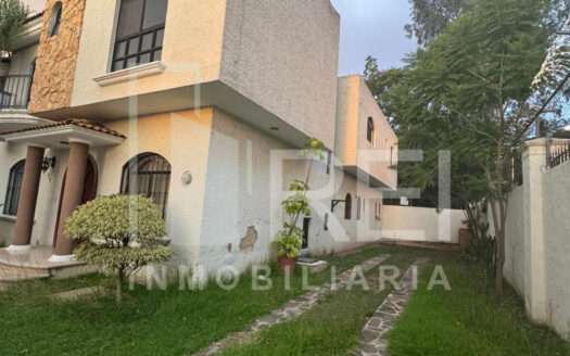 VENTA CASA EN VIRREYES RESIDENCIAL ZAPOPAN