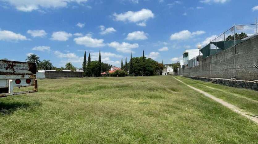 VENTA TERRENO EN AV. LOPEZ MATEOS SUR TLAJOMULCO