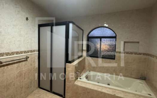 VENTA CASA EN VIRREYES RESIDENCIAL ZAPOPAN