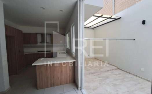 VENTA CASA PAISAJES DEL TESORO TLAQUEPAQUE