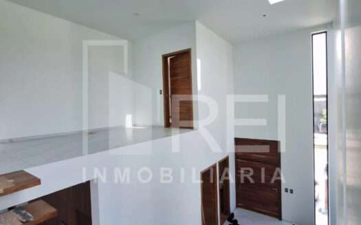 VENTA CASA EN LOS ROBLES RESIDENCIAL ZAPOPAN