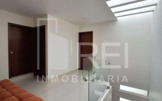 VENTA CASA DENTRO DE COTO CASA FUERTE TLAJOMULCO