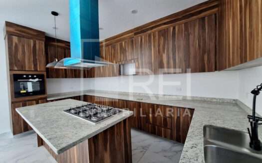 VENTA CASA EN NUEVA GALICIA TLAJOMULCO