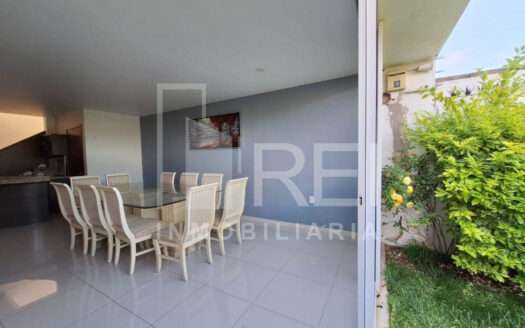 VENTA CASA DENTRO DE COTO CASA FUERTE TLAJOMULCO