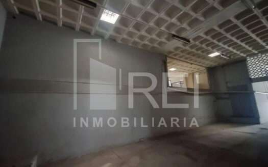 RENTA BODEGA SOBRE CALZADA INDEPENDENCIA GUADALAJARA