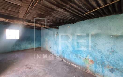 VENTA CASA EN ESQUINA PARA REMODELAR ZONA PANTEON DE MEZQUITAN GUADALAJARA