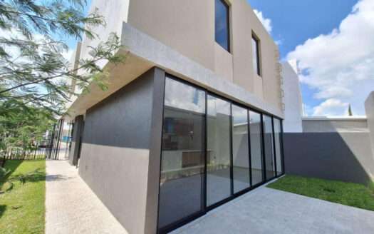 VENTA CASA VALLE IMPERIAL ZAPOPAN