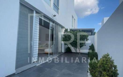 RENTA CASA EN LA CIBELA TLAJOMULCO