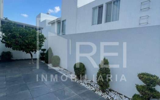 RENTA CASA EN LA CIBELA TLAJOMULCO