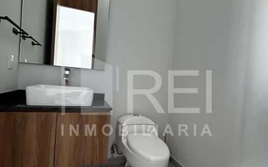 RENTA CASA EN ZOI SANTA ANITA TLAJOMULCO