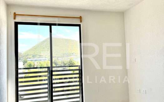 VENTA CASA EN ESQUINA ADAMAR TLAJOMULCO