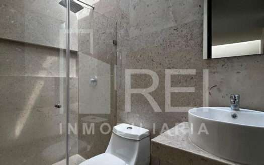 RENTA CASA EN ZOI SANTA ANITA TLAJOMULCO