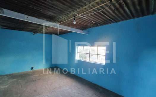 VENTA CASA EN ESQUINA PARA REMODELAR ZONA PANTEON DE MEZQUITAN GUADALAJARA